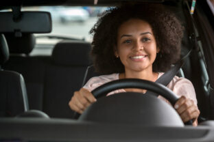 Assurance jeune conducteur : 10 astuces pour payer moins cher